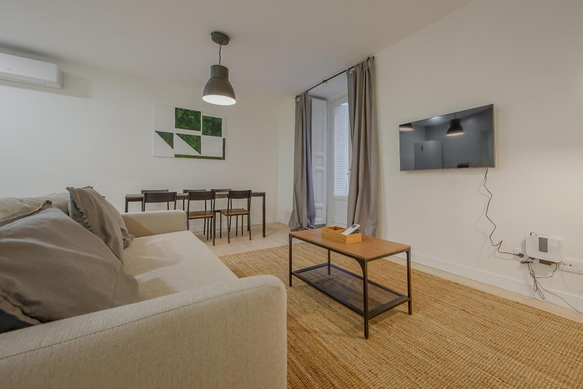 Cozy&New Apartment Para 6Pax En La Plaza De Tirso - Madrid E1 Kültér fotó